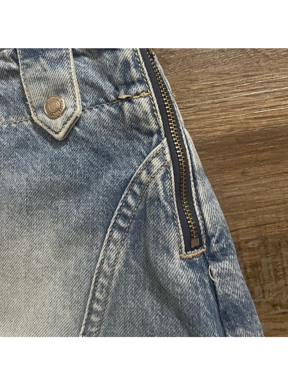 We The Free People Denim Skirt Size 26 Boho Blue Summer Mini Y2K Beach Vacation - Picture 5 of 9